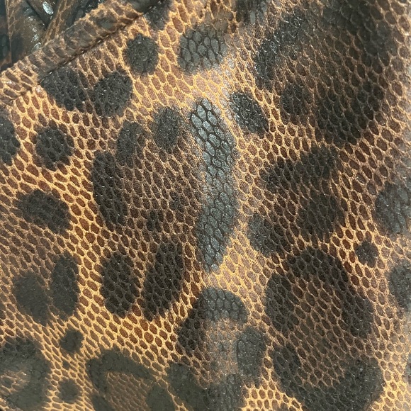 Leopard Print Women's Trench Coat - Picture 5 of 11